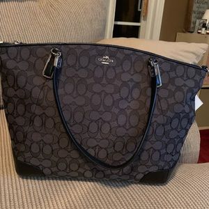 Coach Bags - Coach purse Coach Bags - Coach purse
